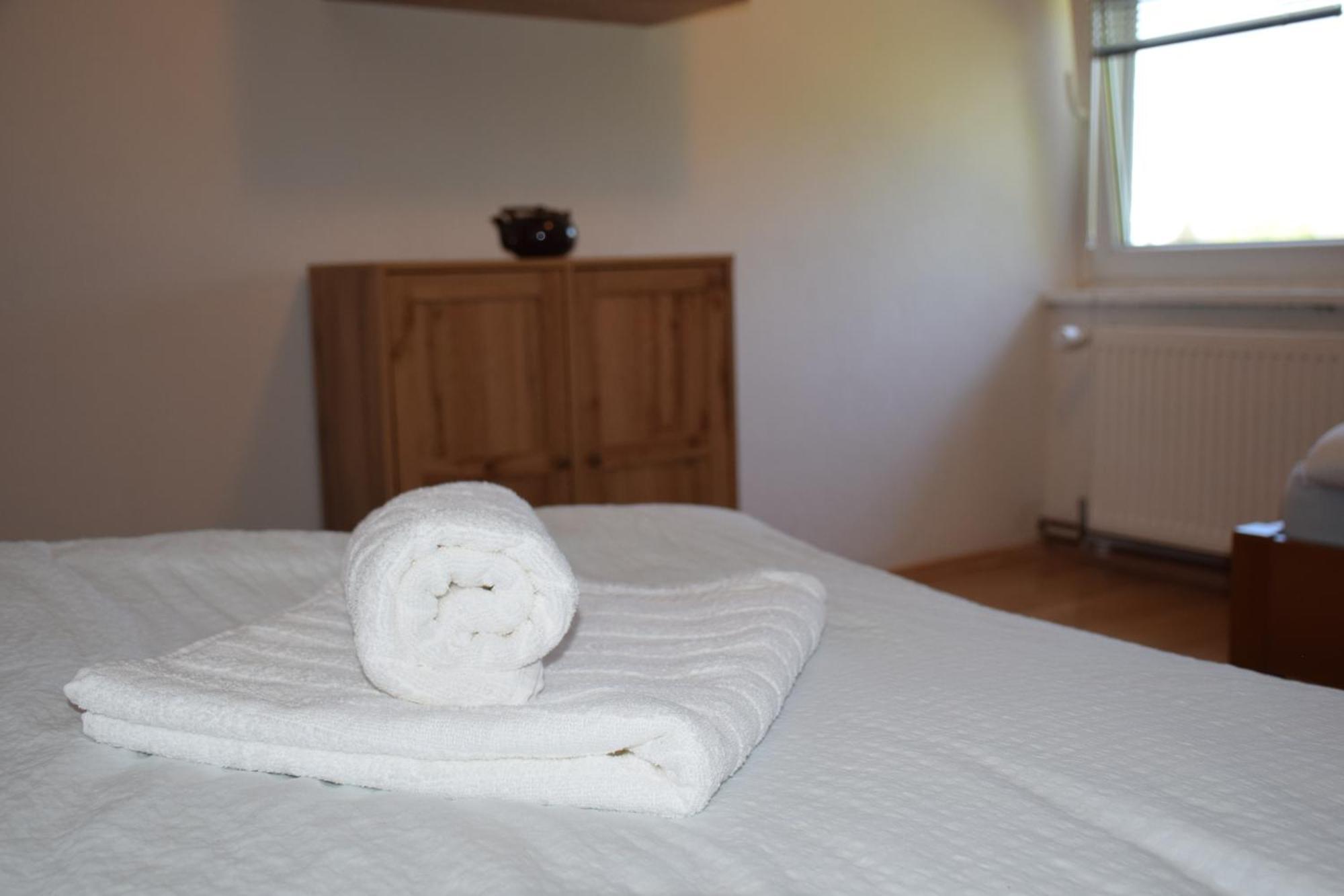 Apartma Narava Begunje pri Cerknici Pokoj fotografie